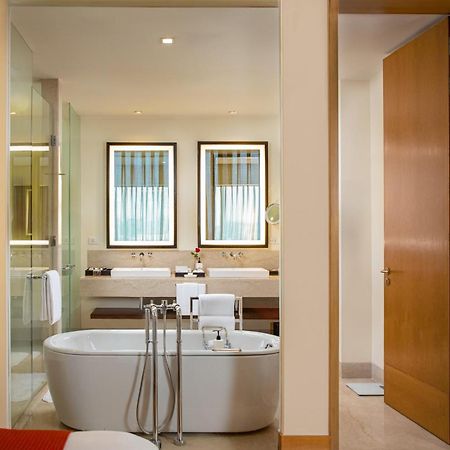Trident Hyderabad Otel Dış mekan fotoğraf