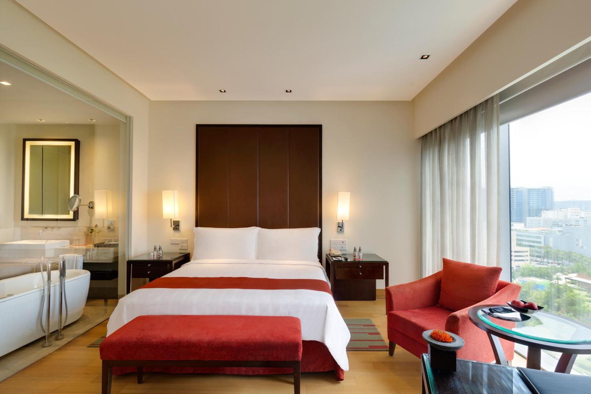 Trident Hyderabad Otel Dış mekan fotoğraf A suite at the Taj Mahal Palace, Mumbai