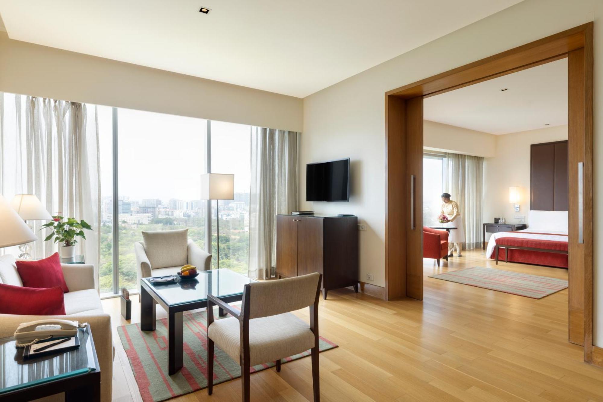 Trident Hyderabad Otel Dış mekan fotoğraf Suite at the Park Hyatt Hyderabad