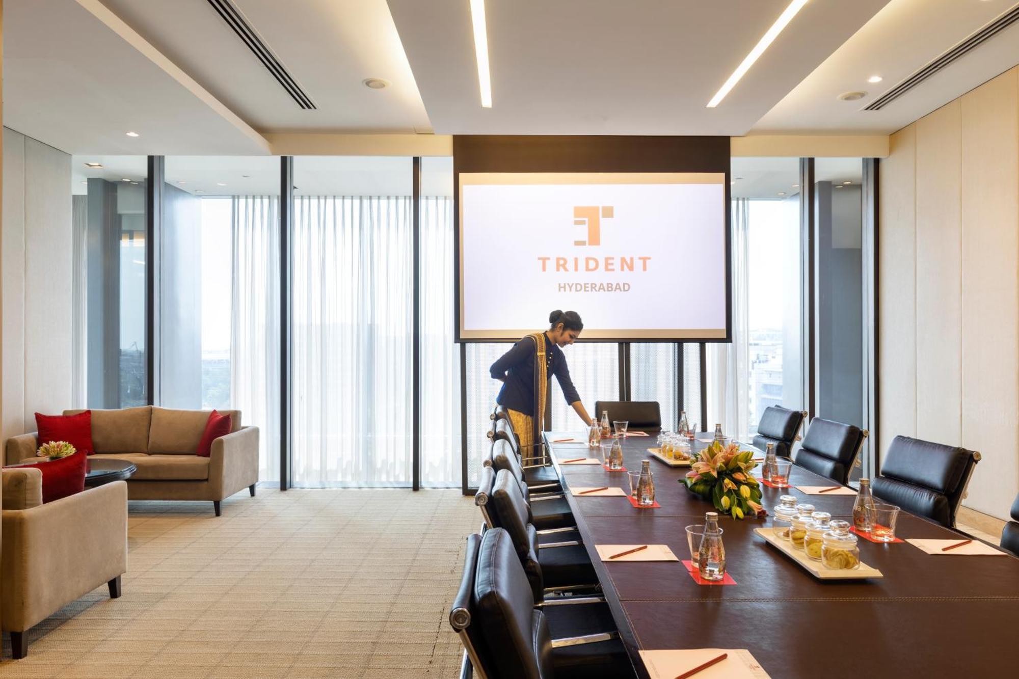 Trident Hyderabad Otel Dış mekan fotoğraf Trident, Gurgaon
